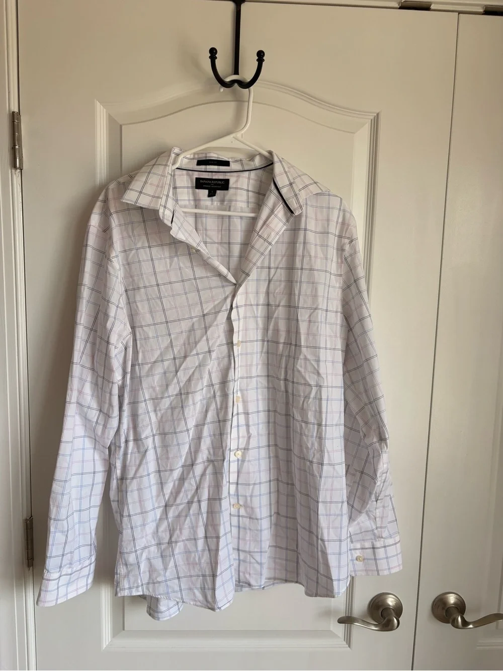 Banana Republic White Dress Shirt with Light Blue & Lavender Windowpane
